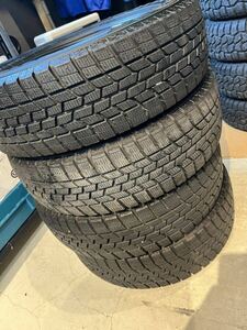 グッドイヤー スタッドレス ワンシーズン使用 165/70R14