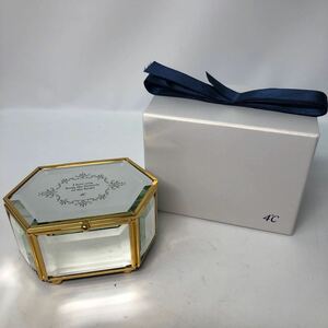 【美品】４℃ ジュエリーボックス アクセサリー ケース BOX　キラキラ（IK-01569②）
