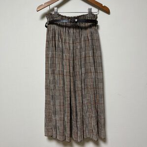 to blossom ベルト付きチェックフレアスカート