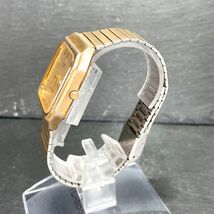 CASIO カシオ MQ-518 腕時計 アナログ クオーツ カレンダー ゴールド文字盤 ステンレススチール 3針 メタルバンド デイデイト スクエア_画像4