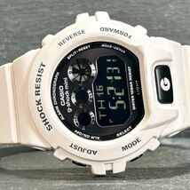 CASIO カシオ G-SHOCK mini ジーショックミニ GMN-691-7A 腕時計 クオーツ デジタル 多機能 ホワイト 新品電池交換済み 動作確認済み_画像4