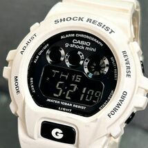 CASIO カシオ G-SHOCK mini ジーショックミニ GMN-691-7A 腕時計 クオーツ デジタル 多機能 ホワイト 新品電池交換済み 動作確認済み_画像2