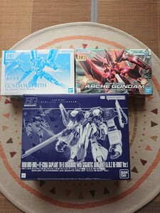 中古 未組み立て バンダイ ガンプラ アルケーガンダム + ガンダムルブリス 量産試作モデル + ギャプランTR-5