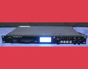 * Junk *TASCAM SS-R1 solid state stereo audio recorder *1U size. business use memory recorder 