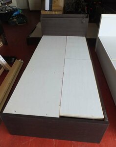 札幌市内限定◆ニトリ◆シングルサイズベッドフレーム　引き出し付き　ブラウン　木製　寝具　単身　家具　USED
