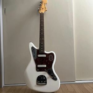 中古 Squier by Fender Jaguar スクワイア ジャガー　