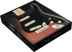 【送料無料】新品純正品◆ Fender Custom Shop Fat 50's Stratocaster 配線済ピックガード◆ ストラト SSS 色:Black 11 Hole Strat