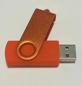 USBメモリ　128GB USB2.0 新品未使用品　オレンジ