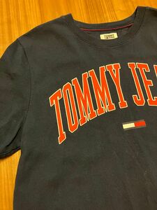 トミーフィルフィガー　L 紺色　TOMMY HILFIGER Tシャツ