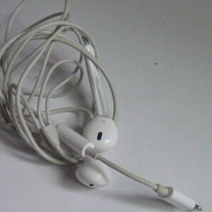 Apple アップル 純正品 イヤポッズ ５こ EarPods ミニプラグ◆ライトニング変換ケーブルつきの画像4