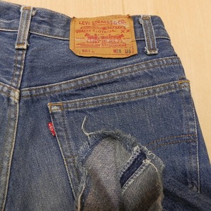 -699★ 90s オールド 米国製 Levi's リーバイス 501 カットオフ ジーンズ W28 ★ 古着 アメリカ製 USA製 デニムショーツ 即決 ★の画像3