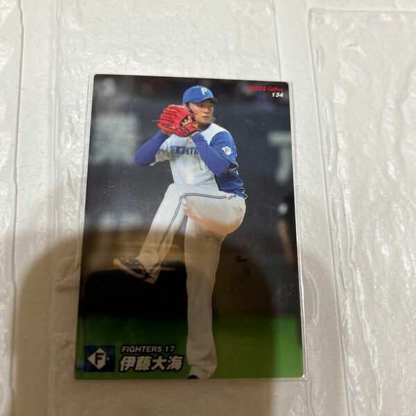 野球チップス カルビー カード 伊藤大海選手 日本ハムファイターズ 17 ピッチャー プロ野球 