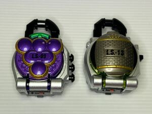 仮面ライダー鎧武 DX戦極ドライバー対応 DXブドウロックシード キウイロックシード 中古 動作確認 仮面ライダー龍玄