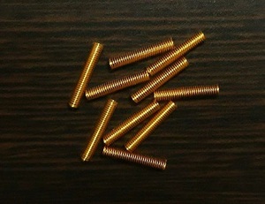 集電スプリング　リン青銅　　長さ１５㎜　４０本セット　　　　　α