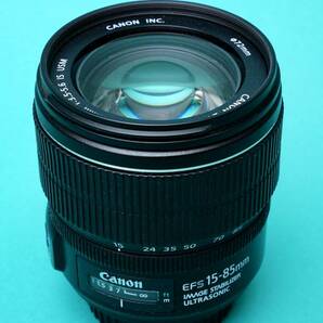 Canon EFS 15-85mm f3.5-5.6 IS USM 美品 Kenko MCUVフィルターのおまけ付き！の画像3