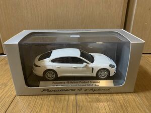 [ new goods unused goods ] Porsche Porsche Panamera 4 e-hybrid 1:43 Awaji Island 2017