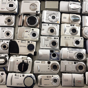 50台 現状未確認中古品 ジャンク扱い コンパクトデジタルカメラ 大量 まとめ売り まとめ CANON NIKON KODAK OLYMPUS FUJIFILM 06005③の画像4