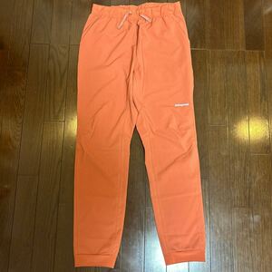 ★新品　Patagonia メンズ・テルボンヌ・ジョガーズ　Sサイズ　パタゴニア　山と道