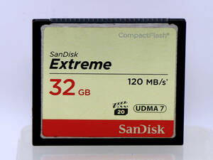 ★☆希少★CFカード 32GB SanDisk Extreme 120MBs UDMA7 CompactFlash　ケース付属★中古良品☆★