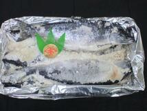 北海道産 塩マス 3特 約6尾 7.5kg ます マス 鱒 塩鱒 塩ます 汐マス 汐ます 汐鱒 塩焼き 焼魚 焼き魚 ムニエル 【水産フーズ】_画像1