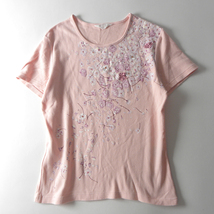 ピンクハウス PINK HOUSE ソフトな肌触りで着心地がいい コットン100％ 桜プリントクルーネックTシャツ 半袖 M 日本製 l0510-19_画像1