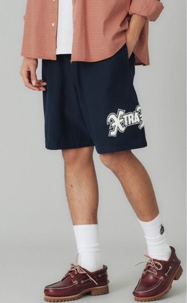 XLARGE×Champion REVERSE WEAVE SWEAT SHORTS ハーフパンツ BLACK