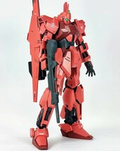 HG 1/144 シャア専用 百式 ガンプラ塗装済完成品_画像5