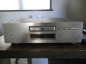 Denon CD/SACD player Gold DCD-SA100 ( secondhand goods )! free shipping 