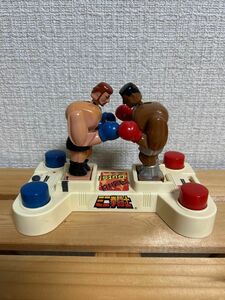 【ジャンク品】実践 ボクシングゲーム ミニ拳闘士　Fight Guts おもちゃ フィギュア