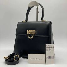 美品 Salvatore Ferragamo サルバトーレ フェラガモガンチーニ ハンドバッグ ショルダーバッグ 2way レザー ブラック ゴールド金具 E210536_画像1