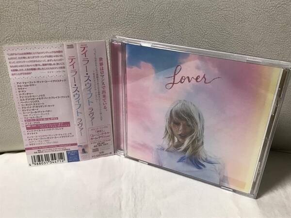 テイラー・スウィフト　ラヴァー レンタルUP CD アルバム 国内正規品 対訳付 Lover TAYLOR SWIFT ケース交換＆シール全剥がし済