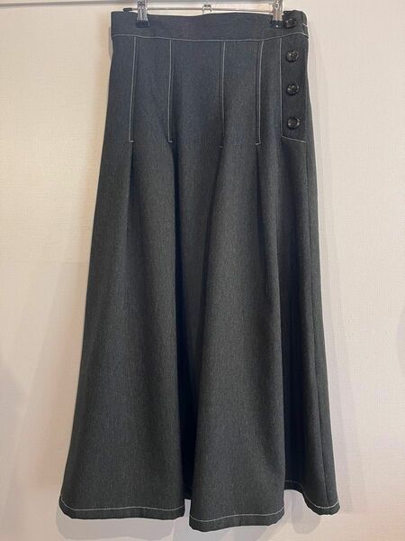 シューラルー　ドレスキップ　スカート　Mサイズ