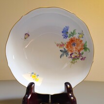 8☆ MEISSEN マイセン 最高峰 カップ&ソーサー 五つ花 昆虫 金彩 フラワーブーケ 220110 572 562 他多数出品中!_画像6