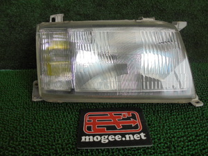 4FE4041 BC4)) Toyota Crown GS151H previous term model Royal extra original head light right Koito 30-208