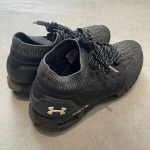  sneakers running shoes Under Armor 