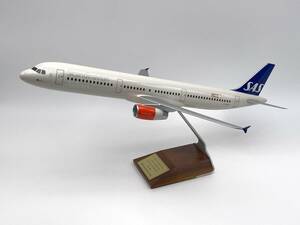 1/100 PACMIN パックミン Airbus A321-200　(OY-KBF) ★非売品★