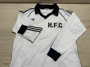 Adidas　アディダス　デサント　H.F.C　26番　サッカーユニフォーム