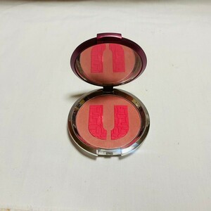 Ungaro Avon Face Powder