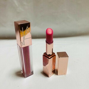 NARS　グロス　ルージュ