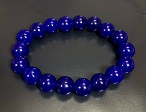  sapphire bracele 10 millimeter 18 bead . stone quality gem quality is not beautiful blue. natural stone Power Stone 006127##