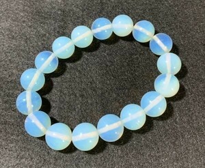 【Premio Fortuna】オパールブレスレット オパール(蛋白石)約12ミリ 非宝石品質 白と透明とブルーのグラデーション 106185A2