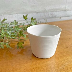 ! black rice field . warehouse white porcelain large sake cup sake cup free cup ceramics present-day author Φ7cm A