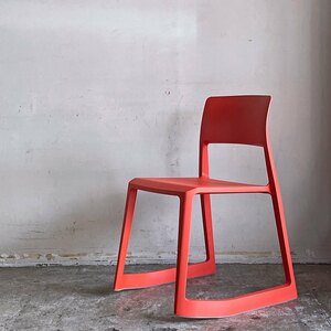 ■ ヴィトラ Vitra ティプトン Tipton チェア スタッキングチェア チルト機能 ロッキングチェア ポピーレッド B 廃番カラー