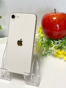 iPhone SE (第3世代) 64GB MMYD3J/A スターライト☆ au 〇判定 SIMフリー バッテリー新品100％！ スマホ本体 A5829