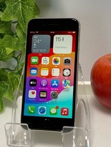 iPhone SE (第3世代) 64GB MMYD3J/A スターライト☆ au 〇判定 SIMフリー バッテリー93％ 良好 スマホ本体 A5831_画像2