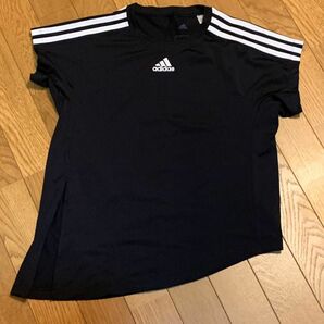 トレーニングシャツ　adidas アディダス　レディース　サイズ S 黒