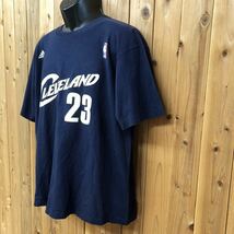 adidas /NBA /アディダス /メンズL(USA) CLEVELAND #23 クリーブランド・キャバリアーズ レブロン・ジェームズ 半袖Tシャツ 紺 アメカジ _画像2