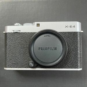 FUJIFILM x-e4 レンズキット