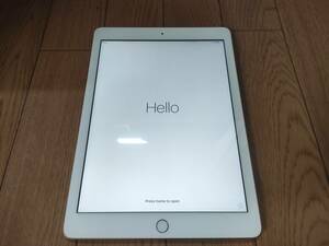 Apple A1822 iPad　第5世代 iPad Wi-Fiモデル 32GB　MPGT2J/A　ゴールド