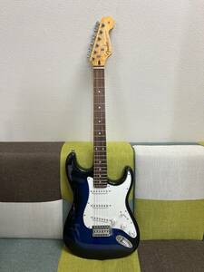 ★Fenderフェンダー　ストラトキャスターエレキギター美品★